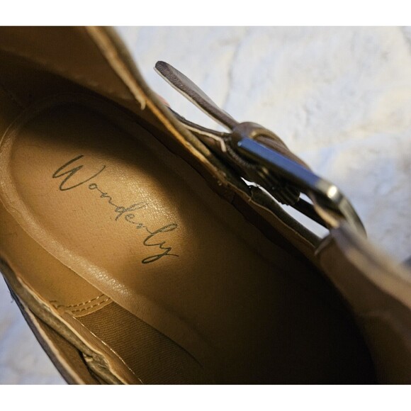 Wonderly Booties Women's Sz 6.5 Ankle Boots Tan Brown Buckle EUC - Picture 5 of 9